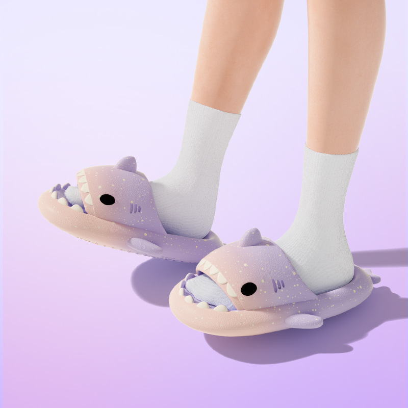 Cute Cartoon Shark Slippers Fo - огляд і ціна Men'S Shoes To Women'S