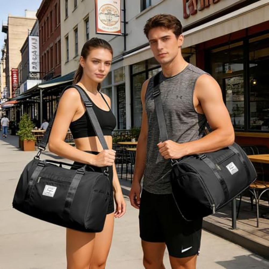Small Black Sports Gym Duffel  - огляд і ціна Men'S Shoes To Women'S